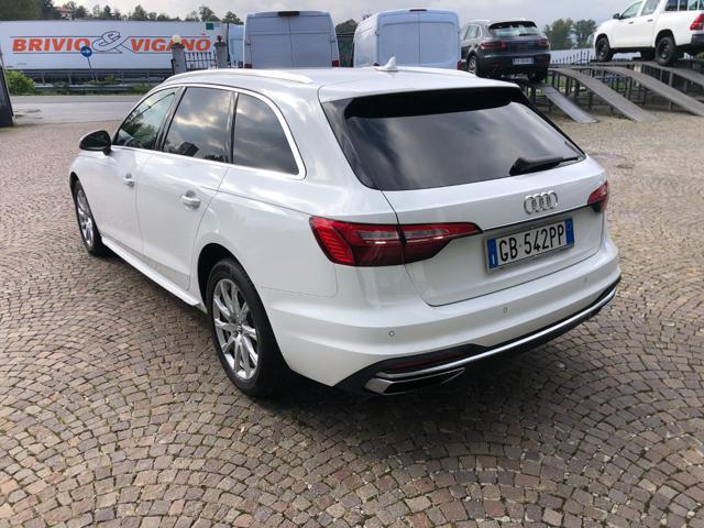 AUDI A4 Avant 35 TDI/163 CV S tronic S line edition