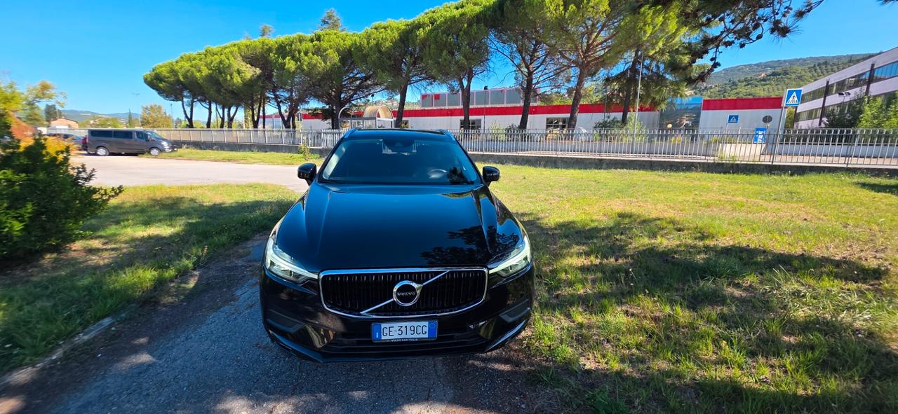 Volvo XC 60 B4 Momentum Pro