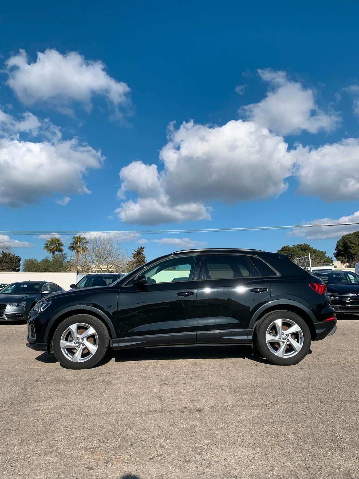 Audi Q3 35 TDI S Advanced