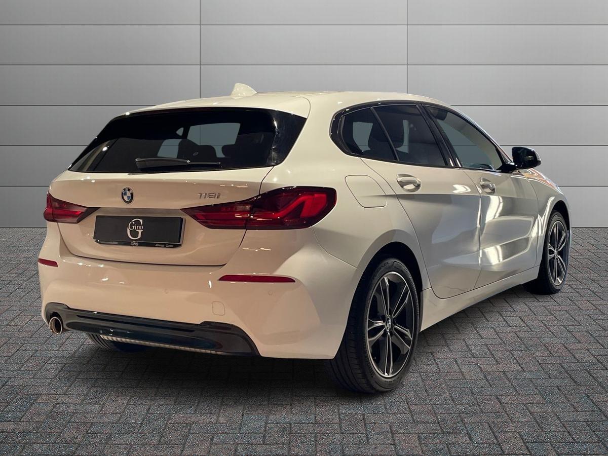BMW Serie 1 F40 - 118i Sport 140cv auto
