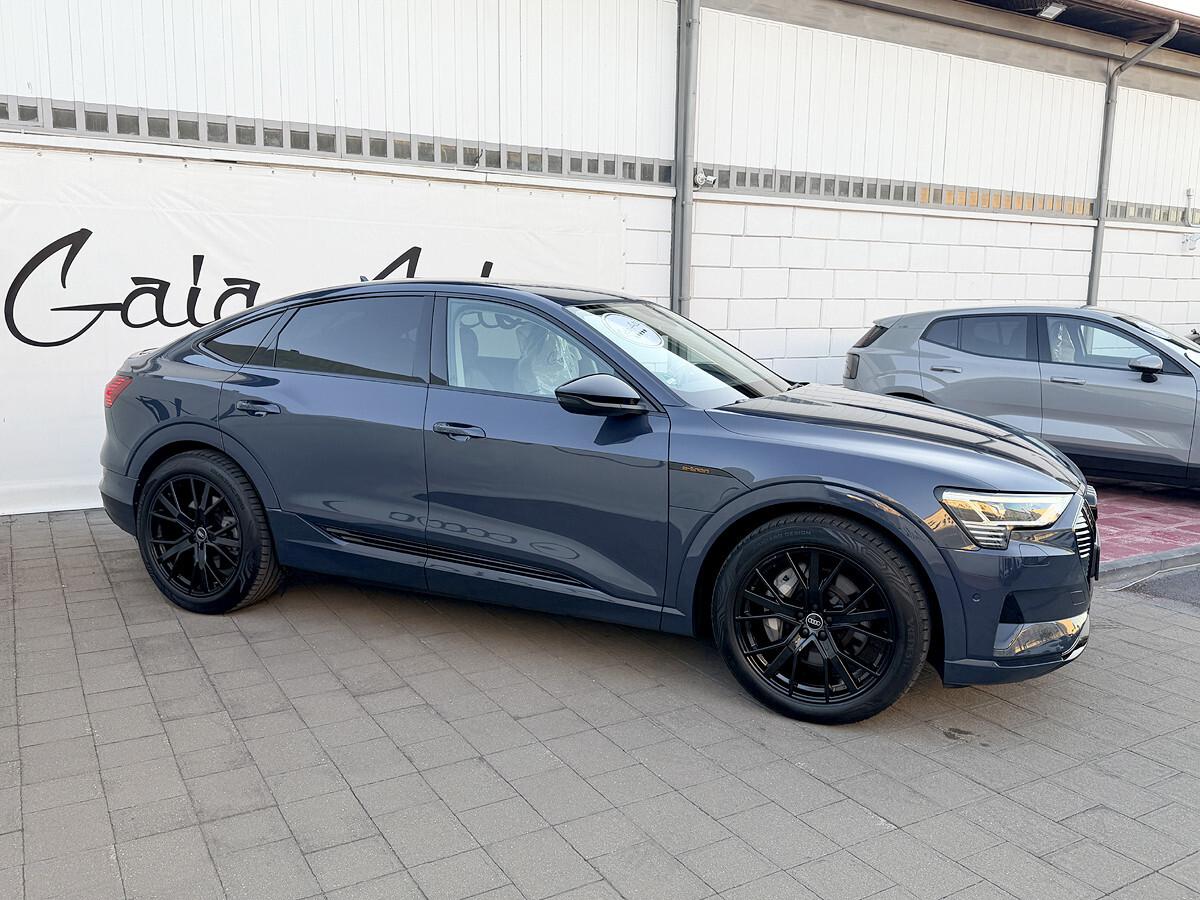 Audi Q8 e-tron 50 quattro S line edition