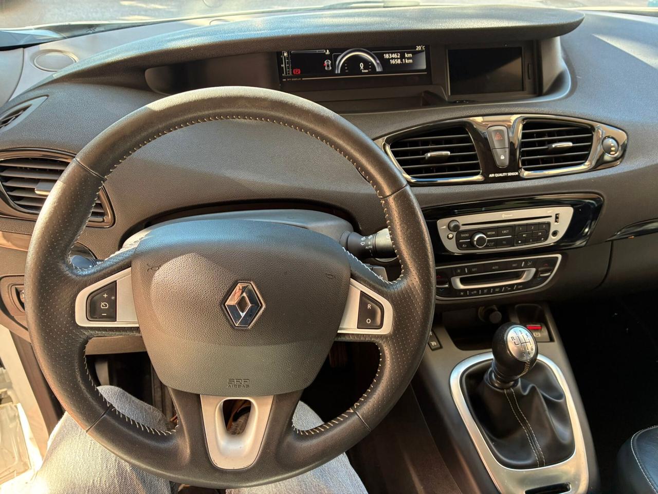 Renault Scenic1.6dCi130CV Tetto navi retro-12