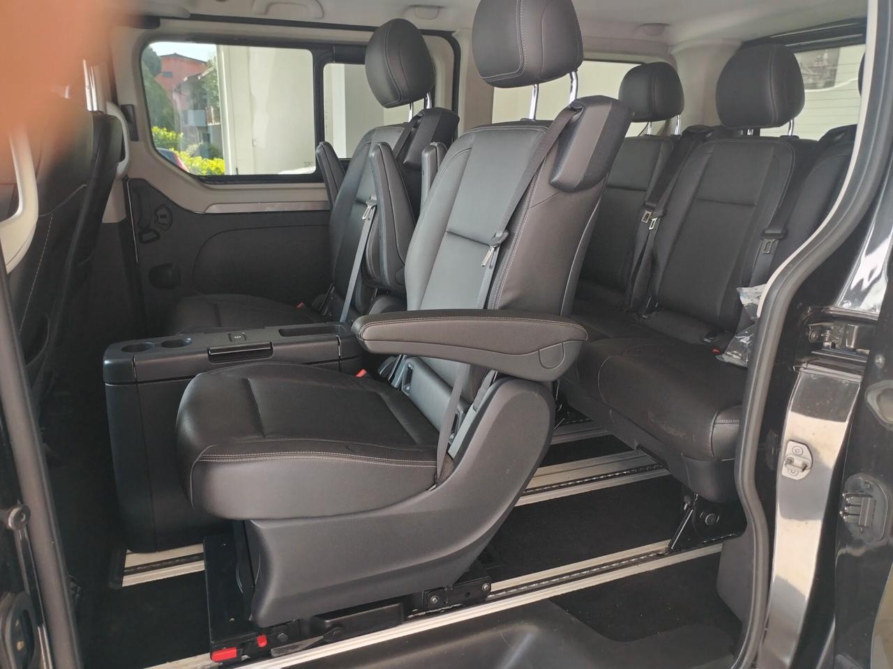 Renault Trafic T27 1.6 dCi 145CV 8POSTI