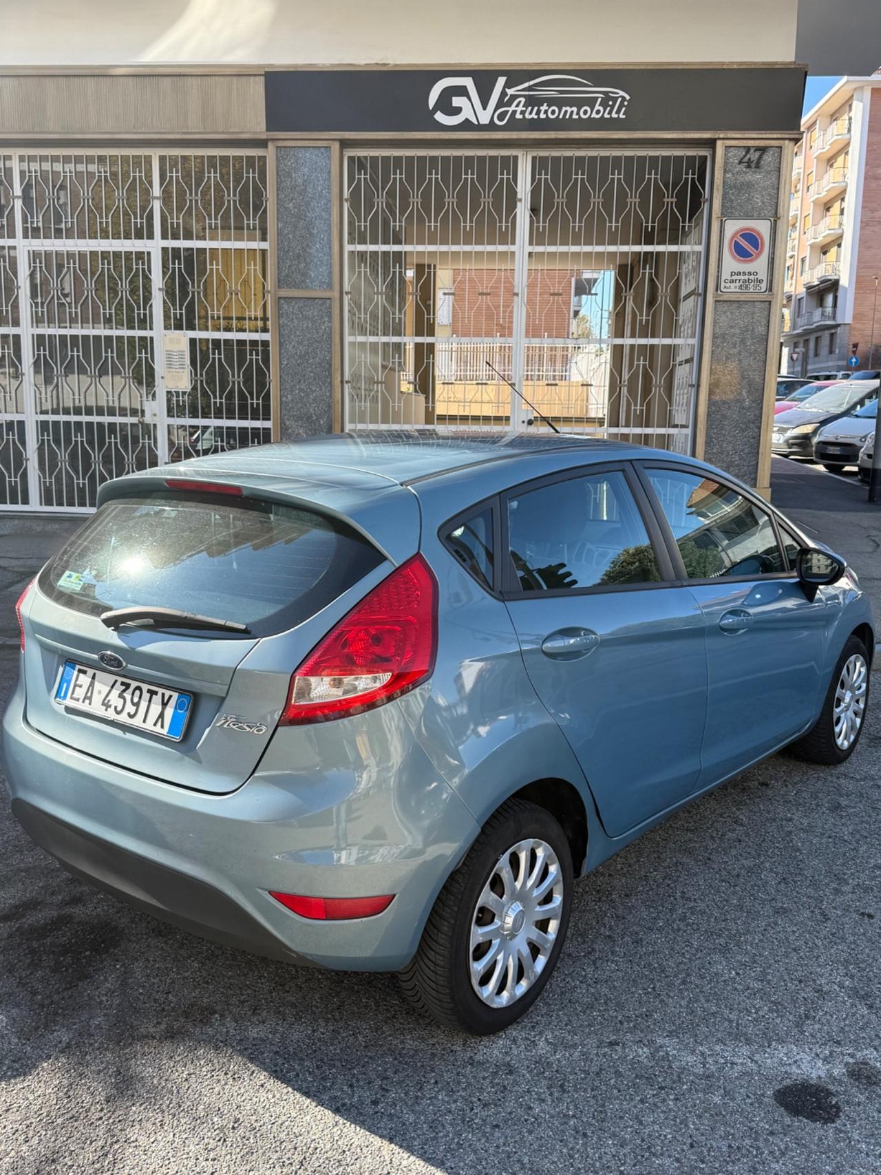Ford Fiesta 1.4 5 porte Bz.- GPL Titanium