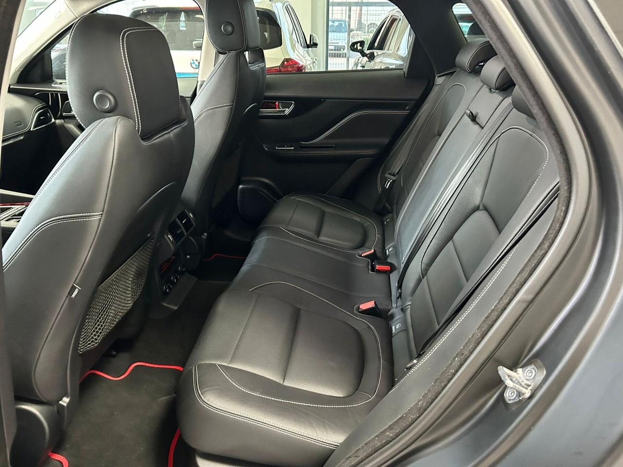 Jaguar F-Pace 2.0 D R-SPORT MOTORE NUOVO 2017