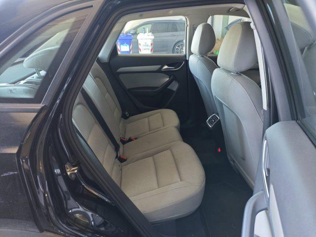 AUDI Q3 2.0 TDI quattro, Navi, Tetto panorama, Retrocamera