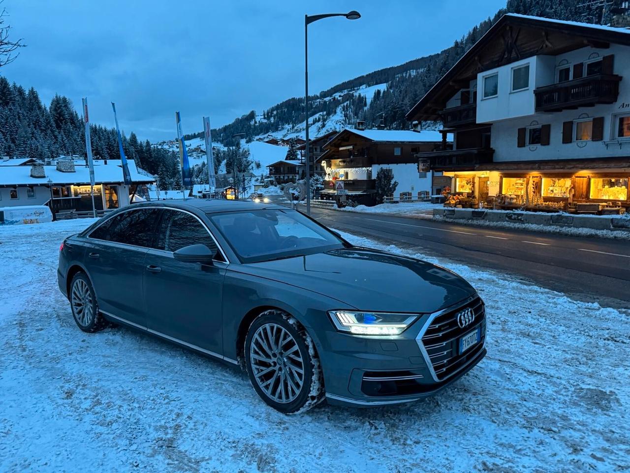 Audi A8 Long 3.0 TDI Quattro Mild Hybrid – President Edition (285 CV)