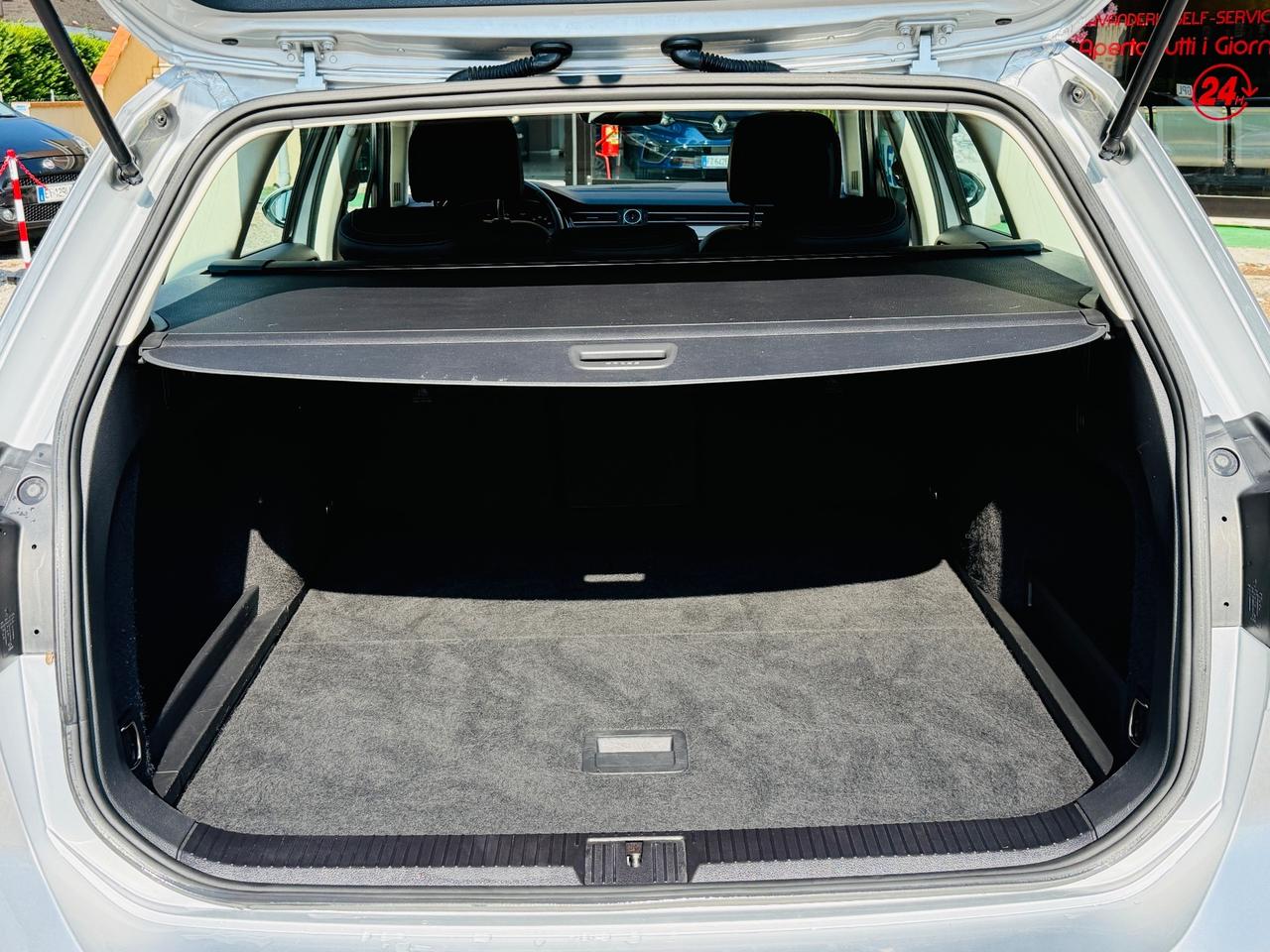 Volkswagen Passat Variant 2.0 TDI DSG Executive BlueMotion Tech.