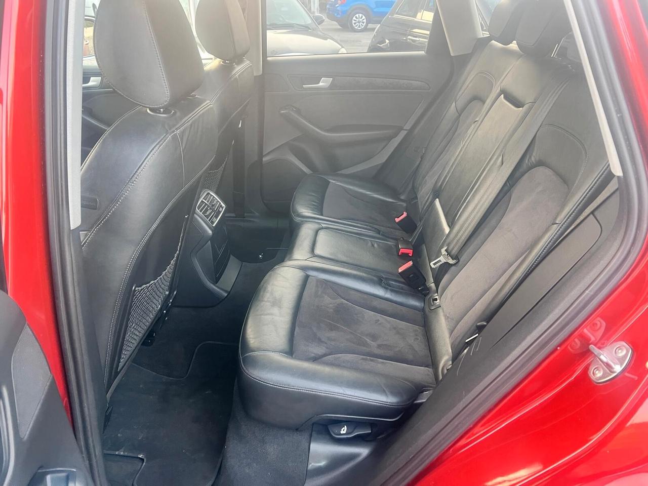 Audi Q5 SQ5 3.0 V6 TDI Biturbo quattro tiptronic Business