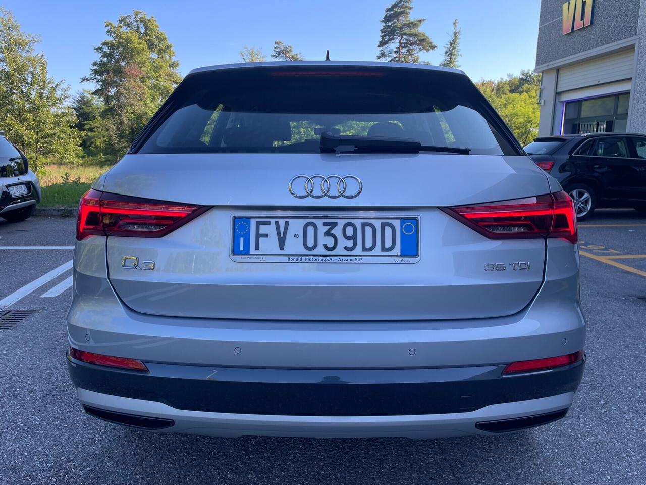 Audi Q3 35 TDI *Automatik*Navi*Cerchi*