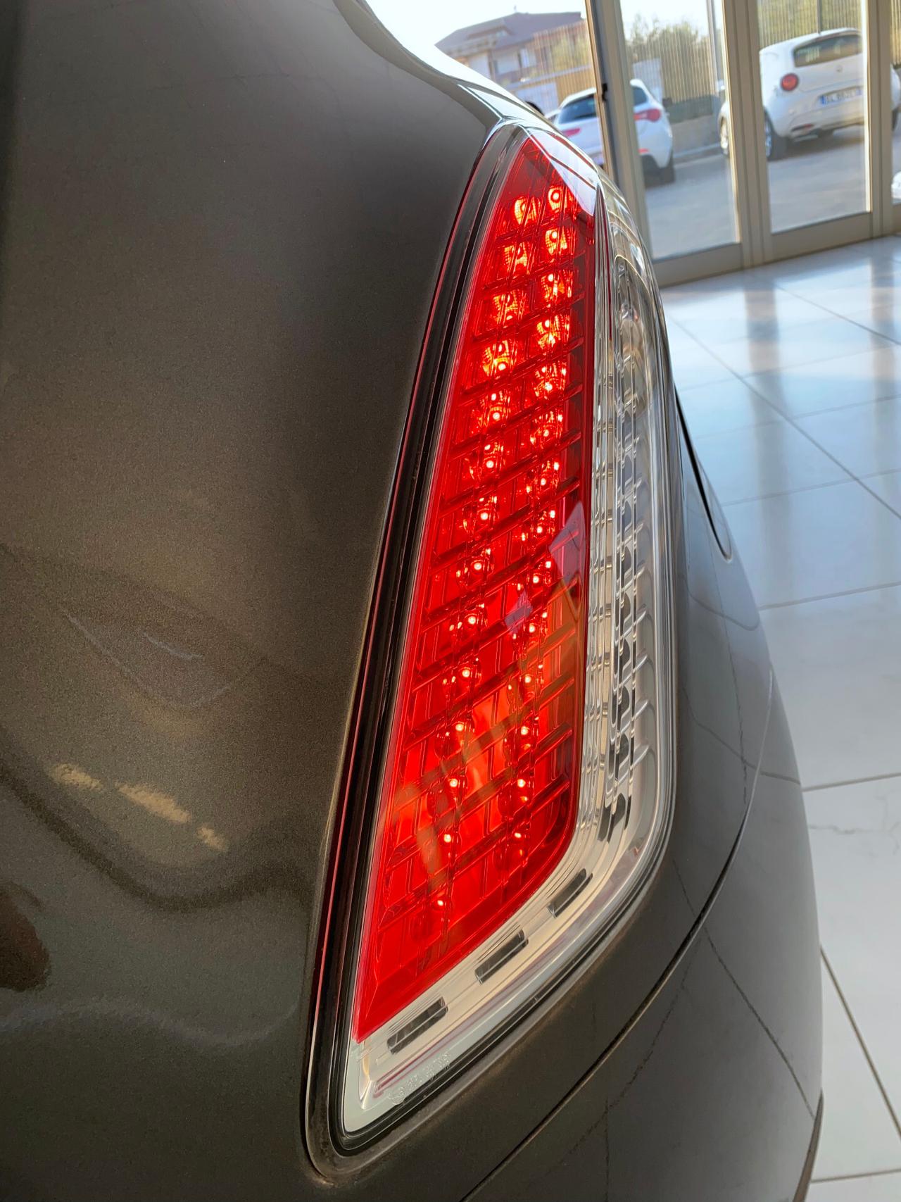 Lancia Delta 1.6 MJT DPF Silver