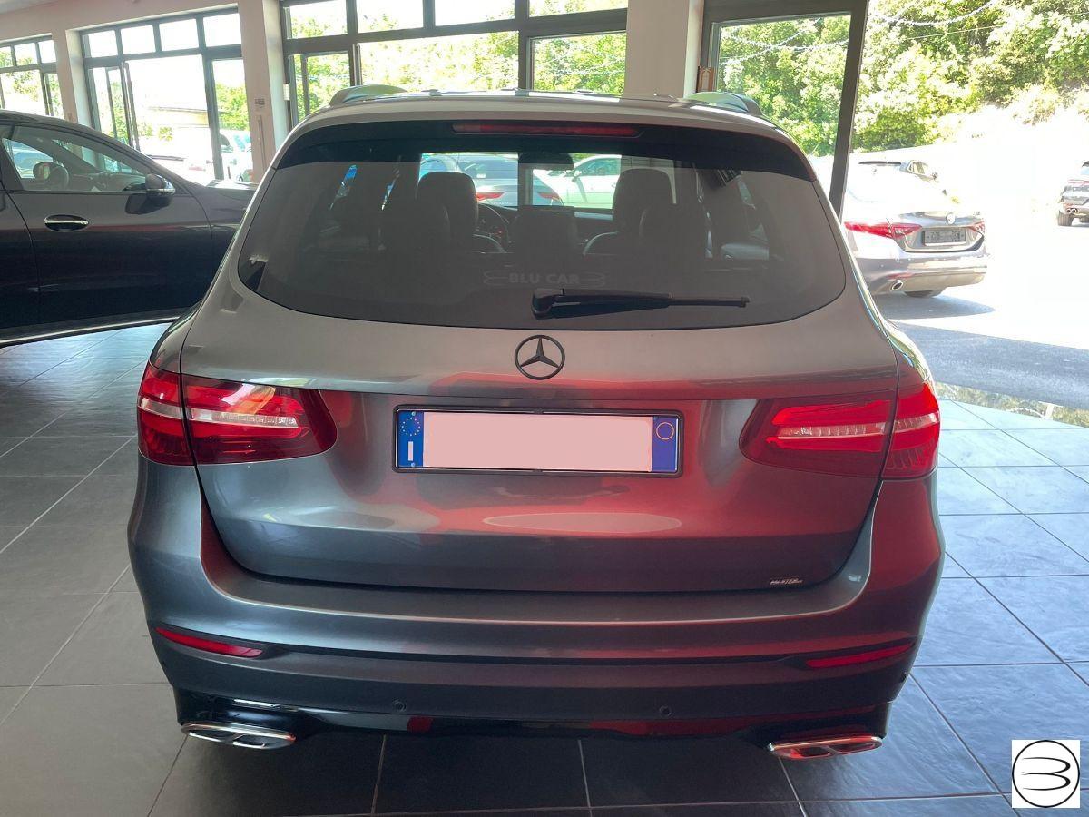 MERCEDES - GLC