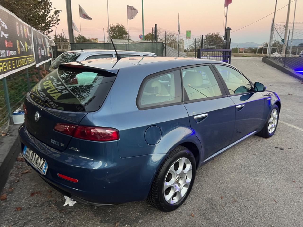 Alfa Romeo 159 1.9 JTDm 16V Sportwagon Progression