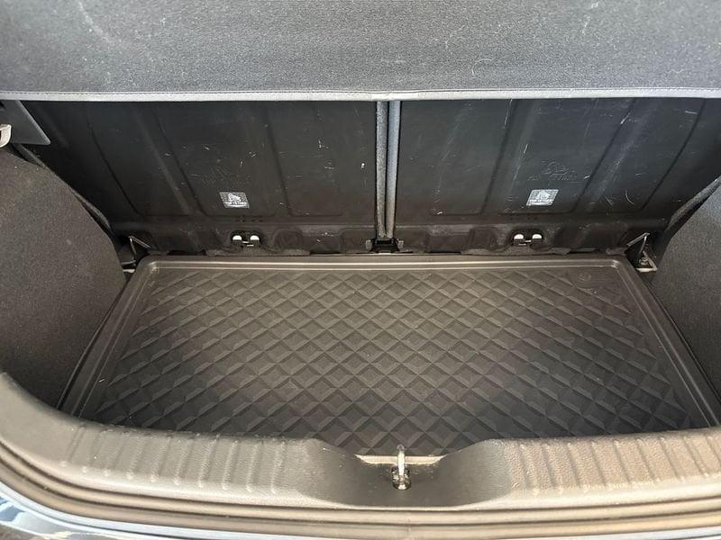 Toyota Aygo X 1.0B (72 CV) Lounge S-CVT