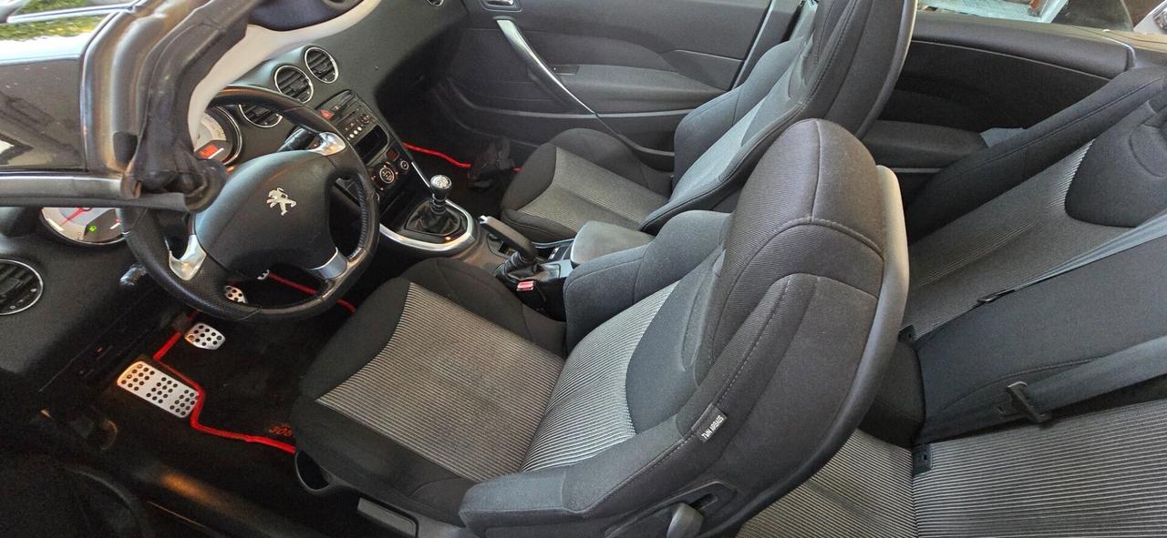 Peugeot 308 1.6 e-HDi 115CV cabrio