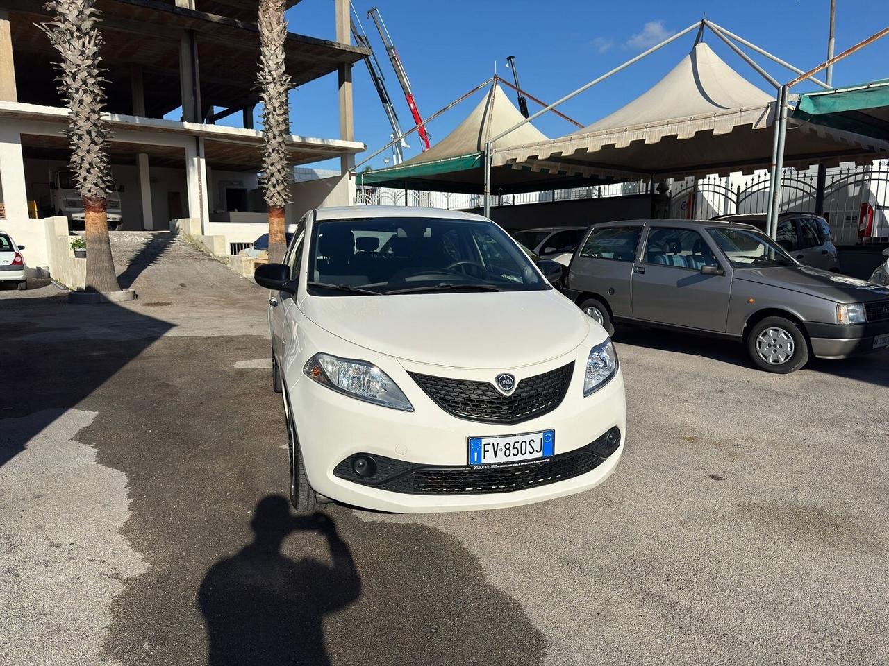 Ypsilon 1.2 69 CV My19 S&S Gold