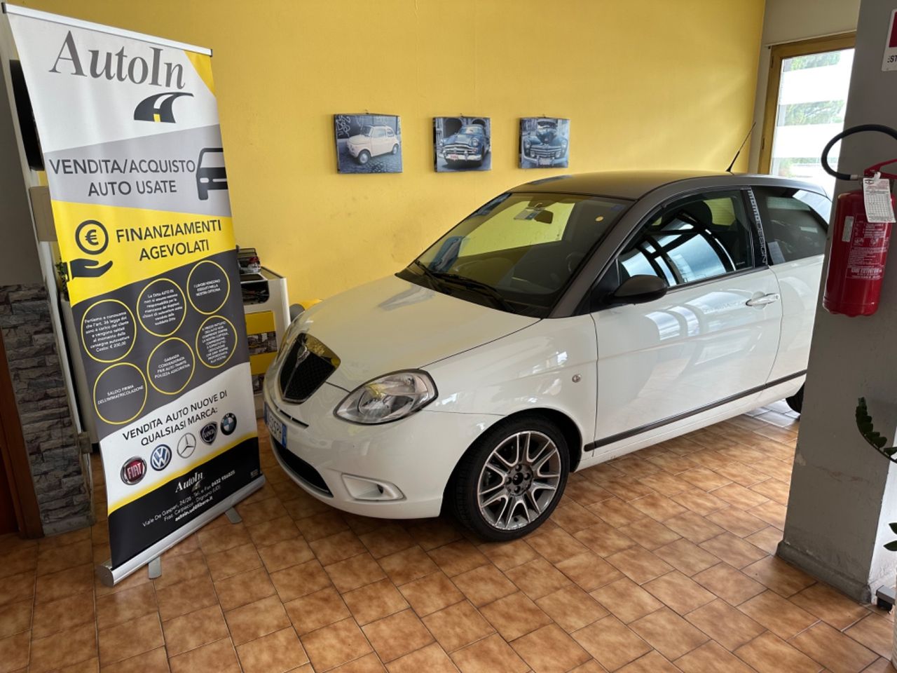 Lancia Ypsilon 1.4benz. Sport MomoDesign