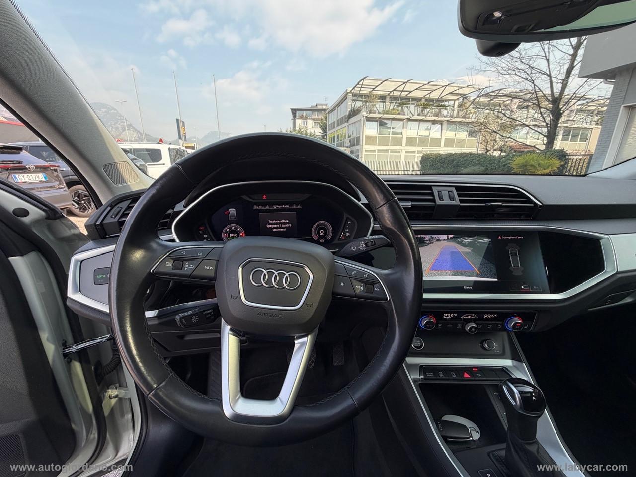 AUDI Q3 SPB 35 TDI S tronic Business ADVANCED Plus