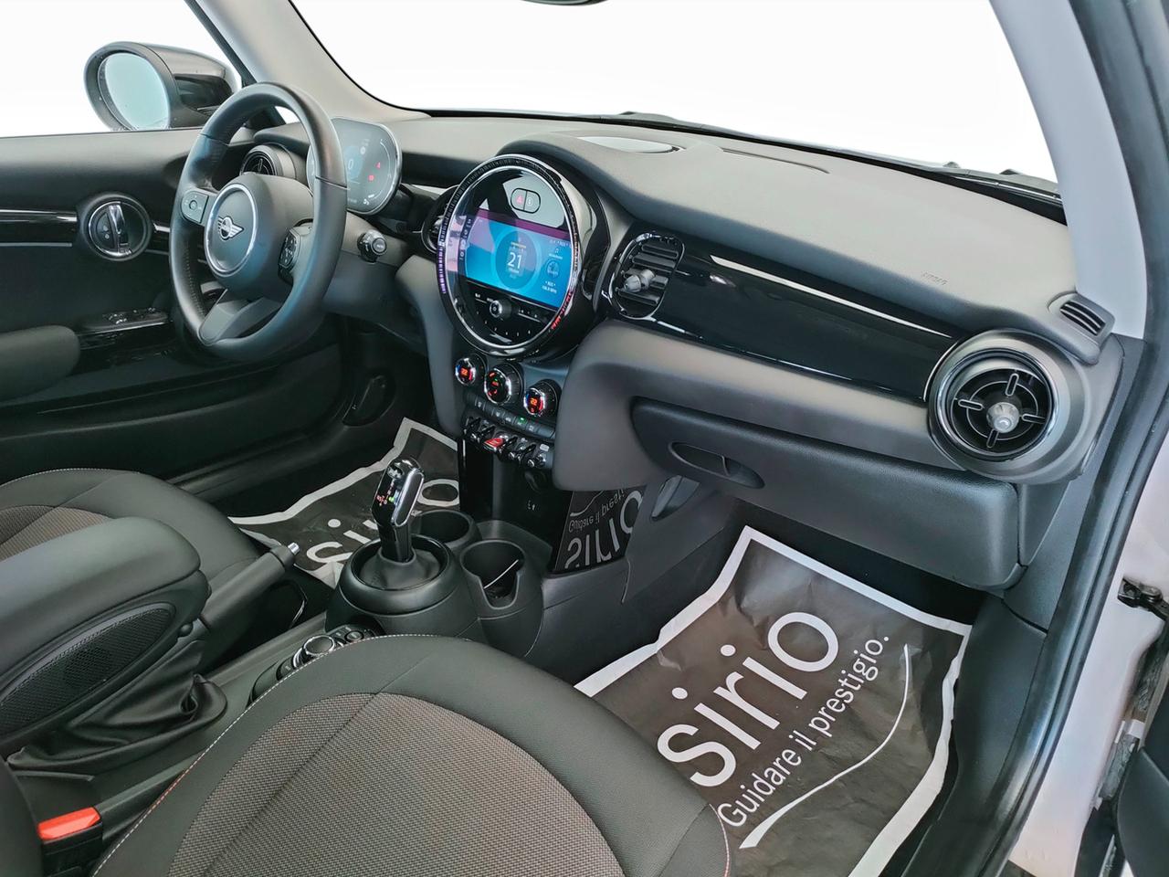 MINI Mini IV F56 2021 3p - Mini 3p 1.5 Cooper Classic auto