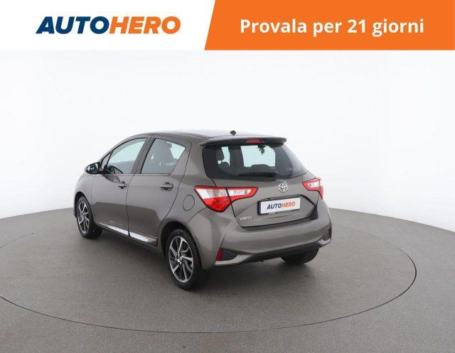 TOYOTA Yaris 1.5 5 porte Lounge