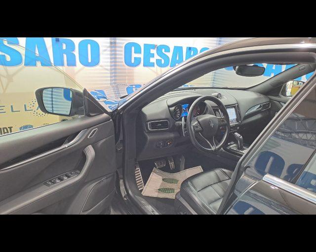MASERATI Levante 3.0 V6 Gransport 275cv auto