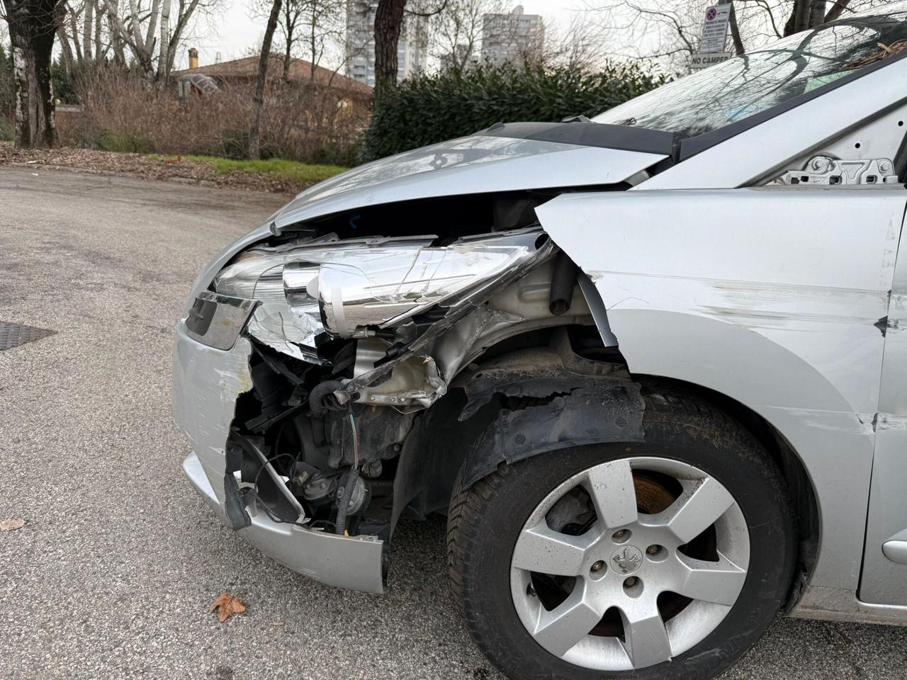 Peugeot 5008 1.6 HDi 112CV Féline