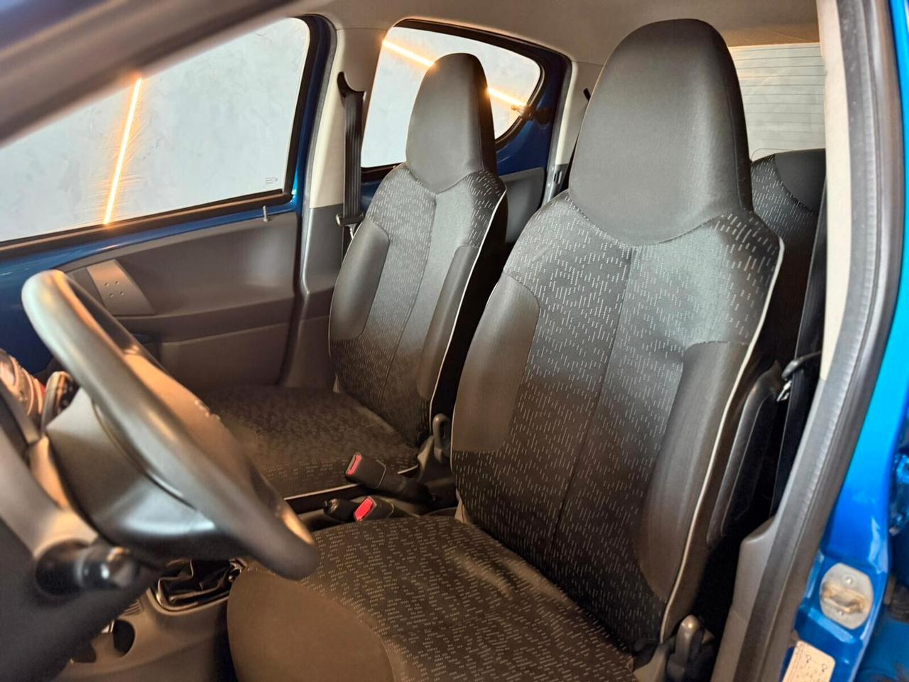 Peugeot 107 1.0 68CV 5p. Plaisir