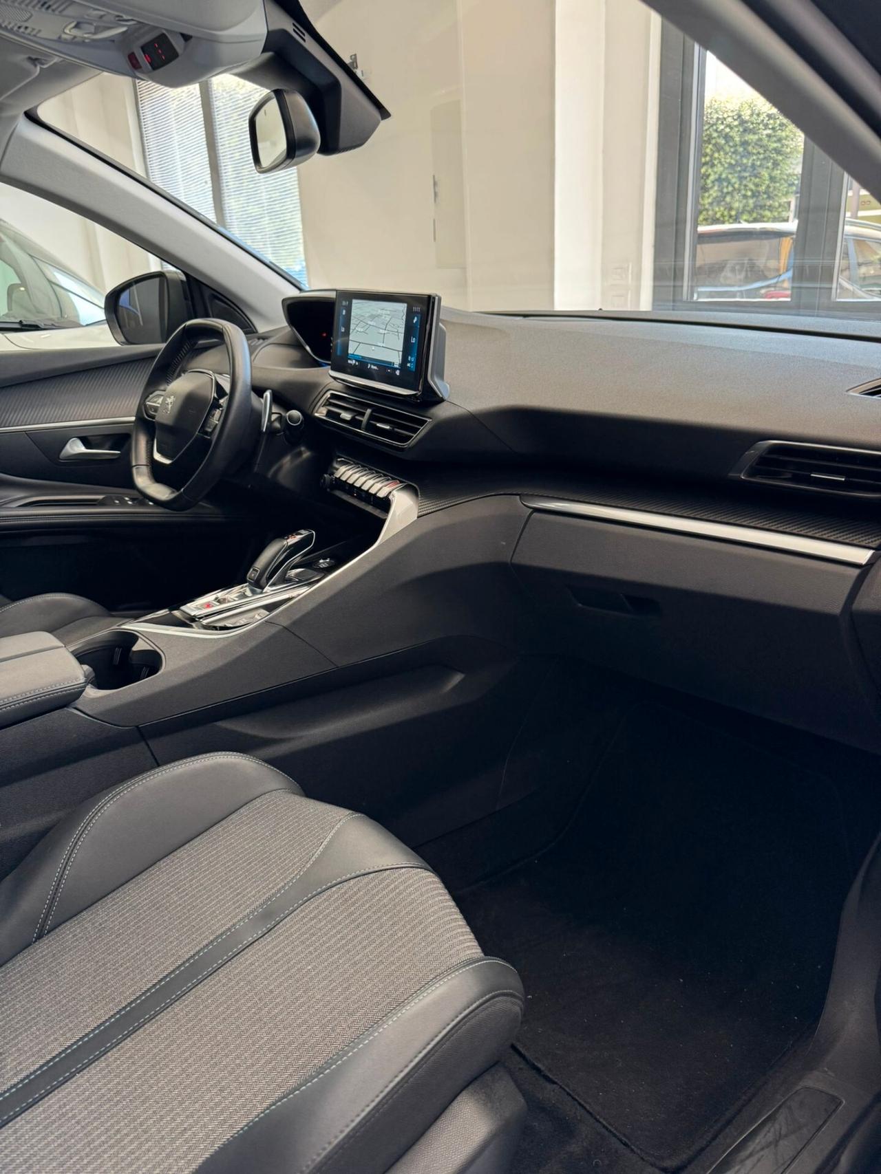 Peugeot 3008 BlueHDi 130 S&S EAT8 Allure Pack