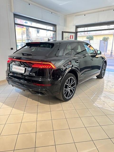 Audi Q8 50 3.0 tdi mhev S-line Edition