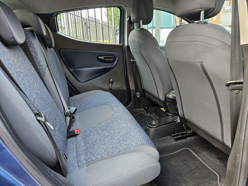 Lancia Ypsilon 1.0 FireFly 70cv Hybrid