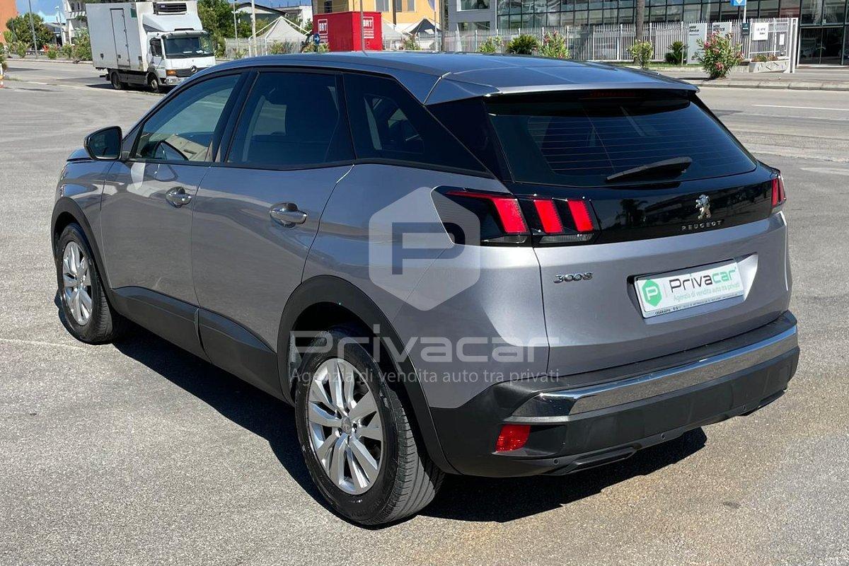 PEUGEOT 3008 BlueHDi 130 S&S Business