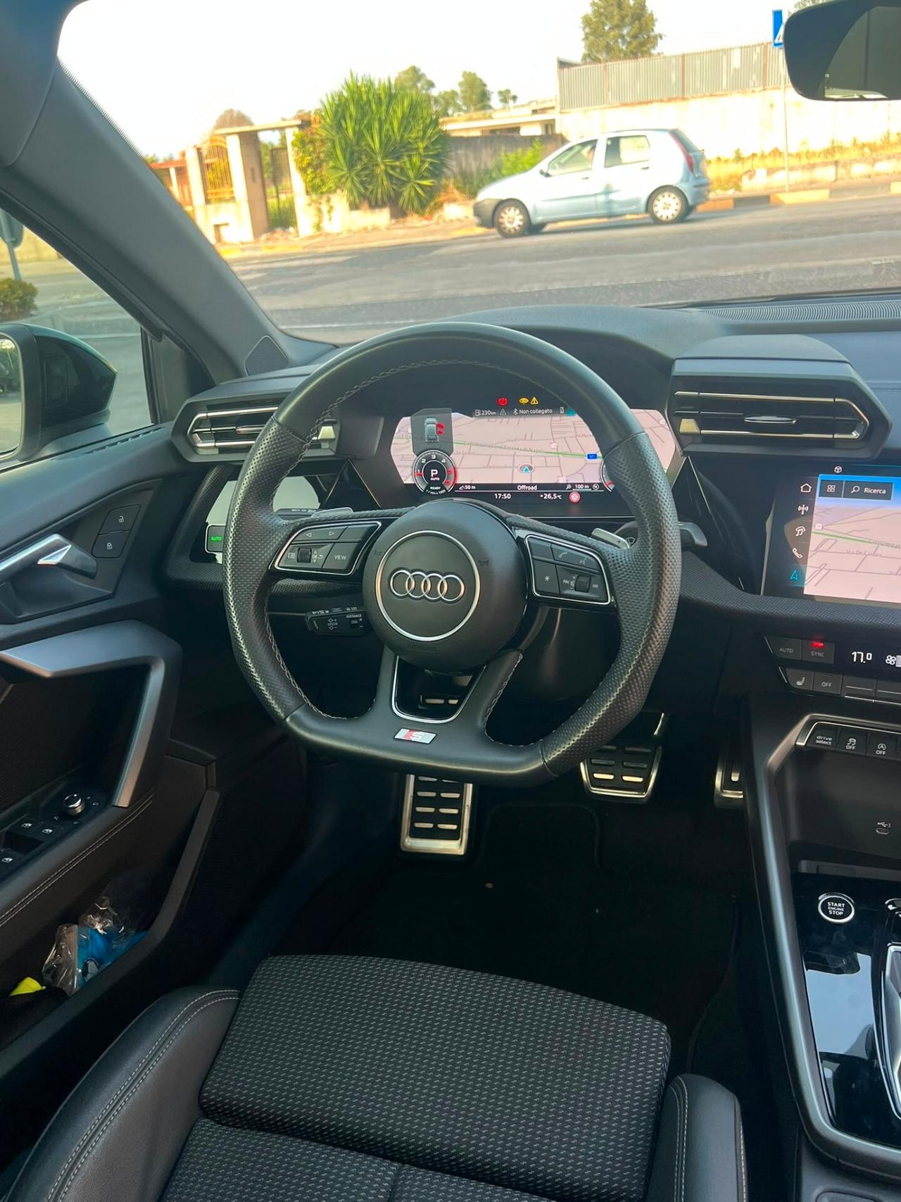 Audi A3 2025 SPB 35 2025 TDI S tronic line edition TETTO