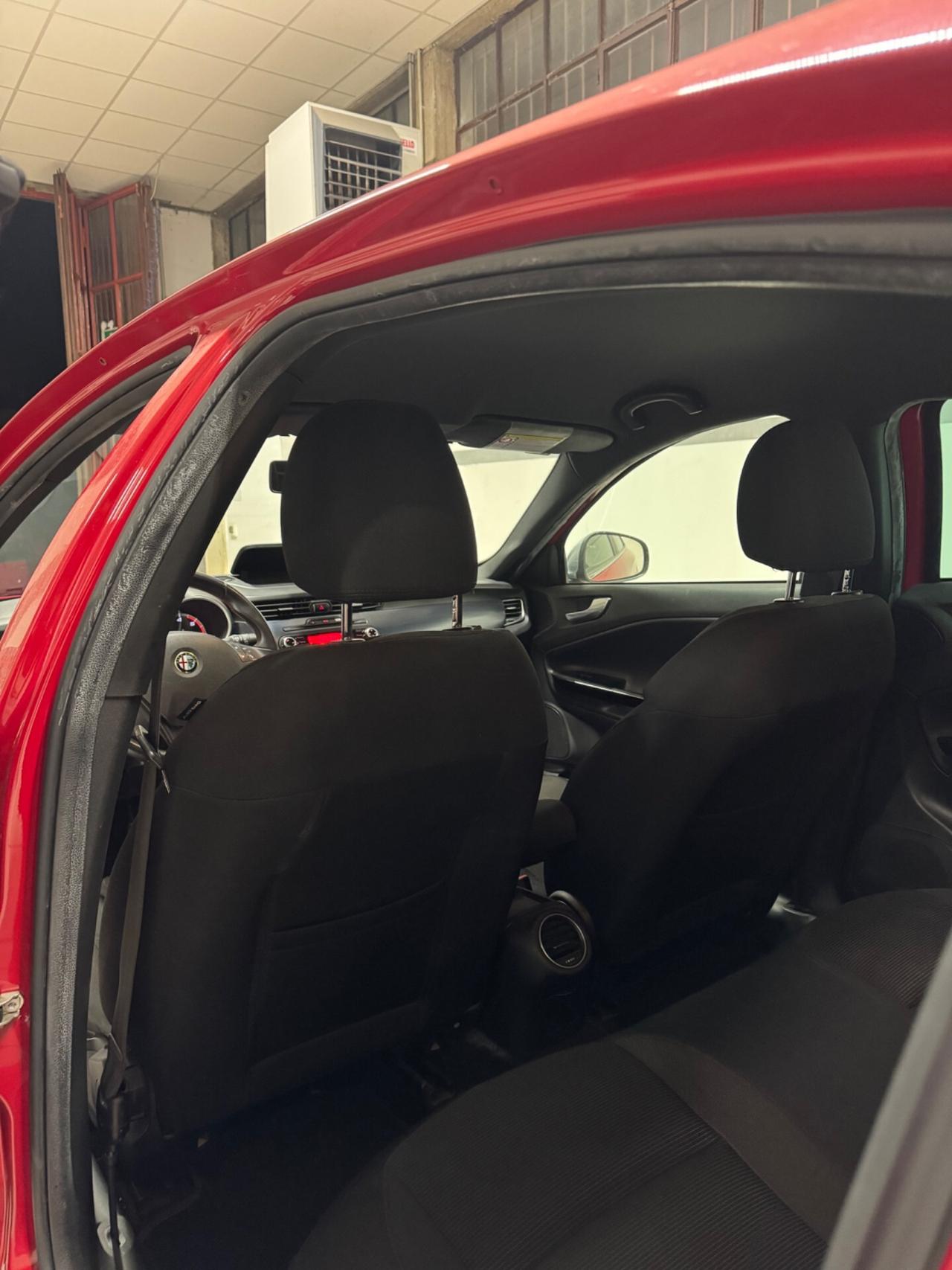 Alfa Romeo Giulietta 2.0 JTDm-2 140 CV Exclusive