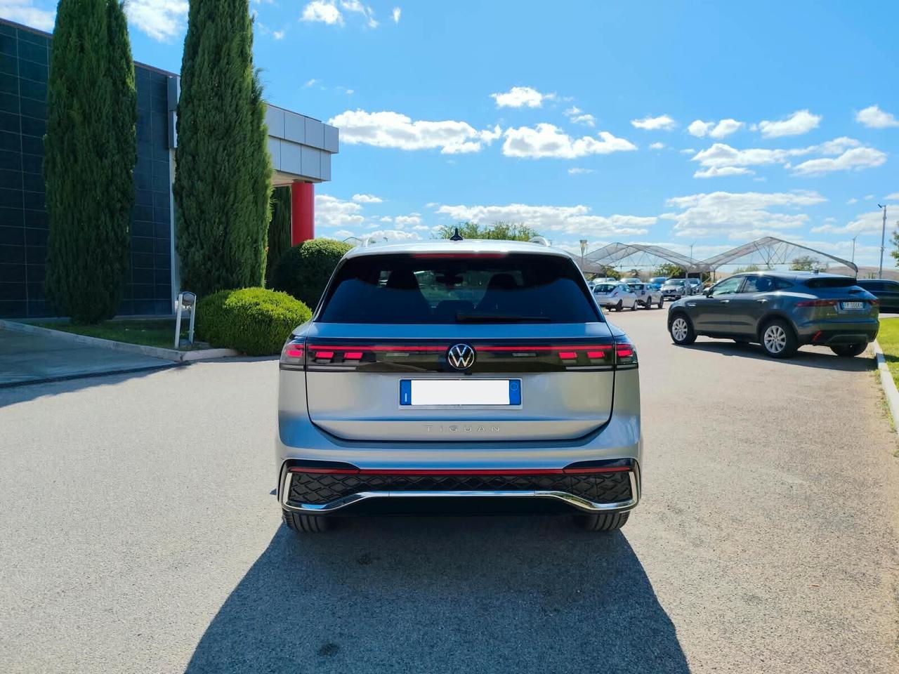 Volkswagen Tiguan 2.0 TDI 150 CV DSG R-Line