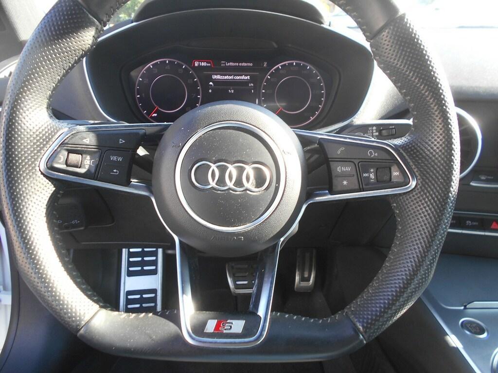 Audi TT 40 2.0 TFSI S tronic