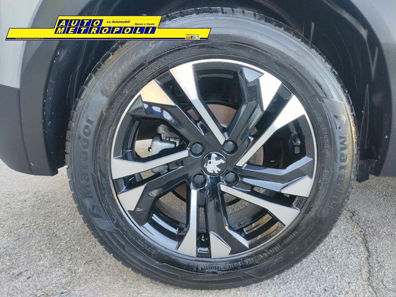 Peugeot 2008 Motore Elettrico 136 CV Allure