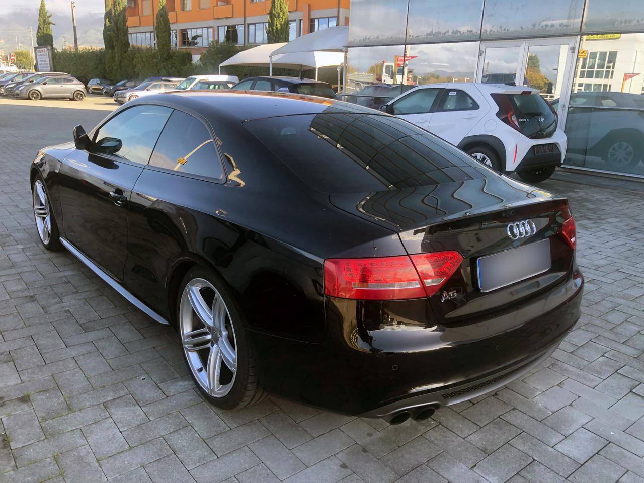 Audi A5 2.0 TFSI 180 CV Ambition