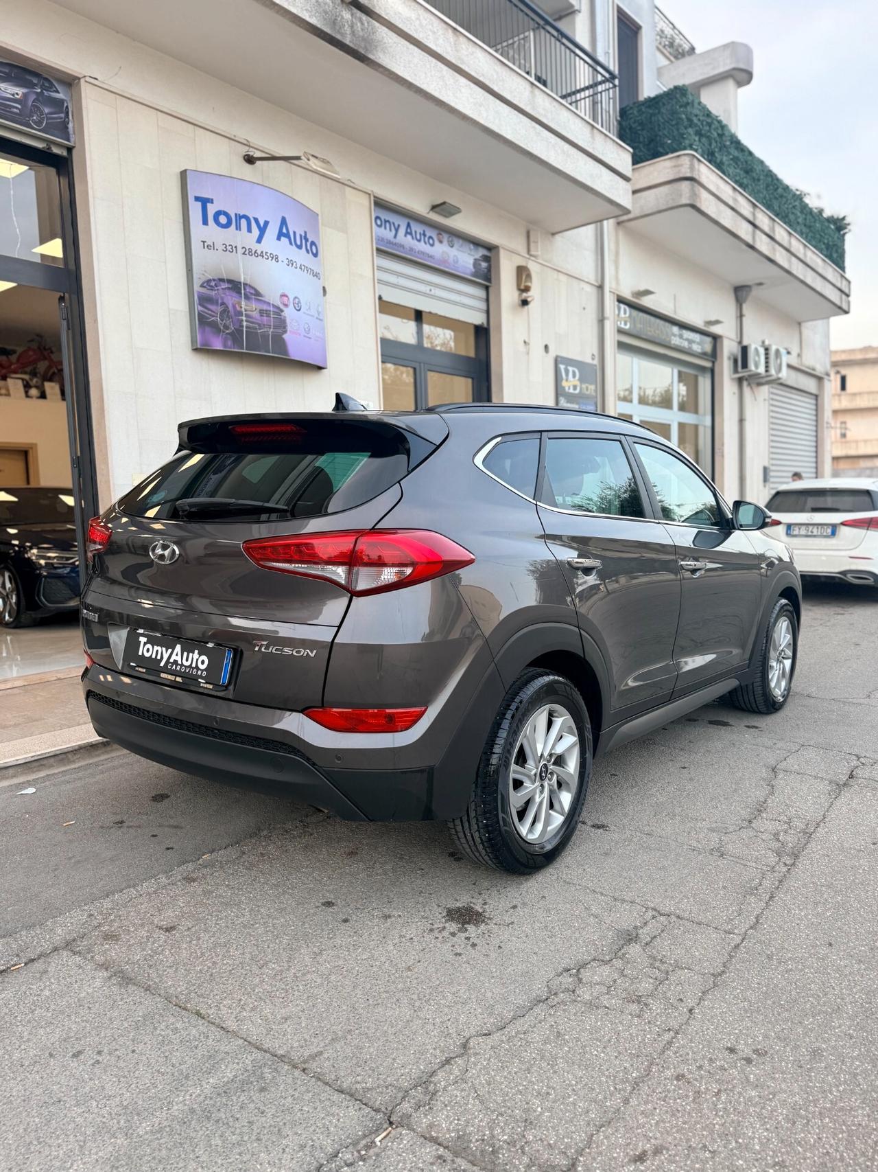 Hyundai Tucson 1.7 CRDi XPossibleTETTO APRIBILE,TELECAMERA,NAVI,ANDROID AUTO,BLUETOOTH,FULL LED,PELLE