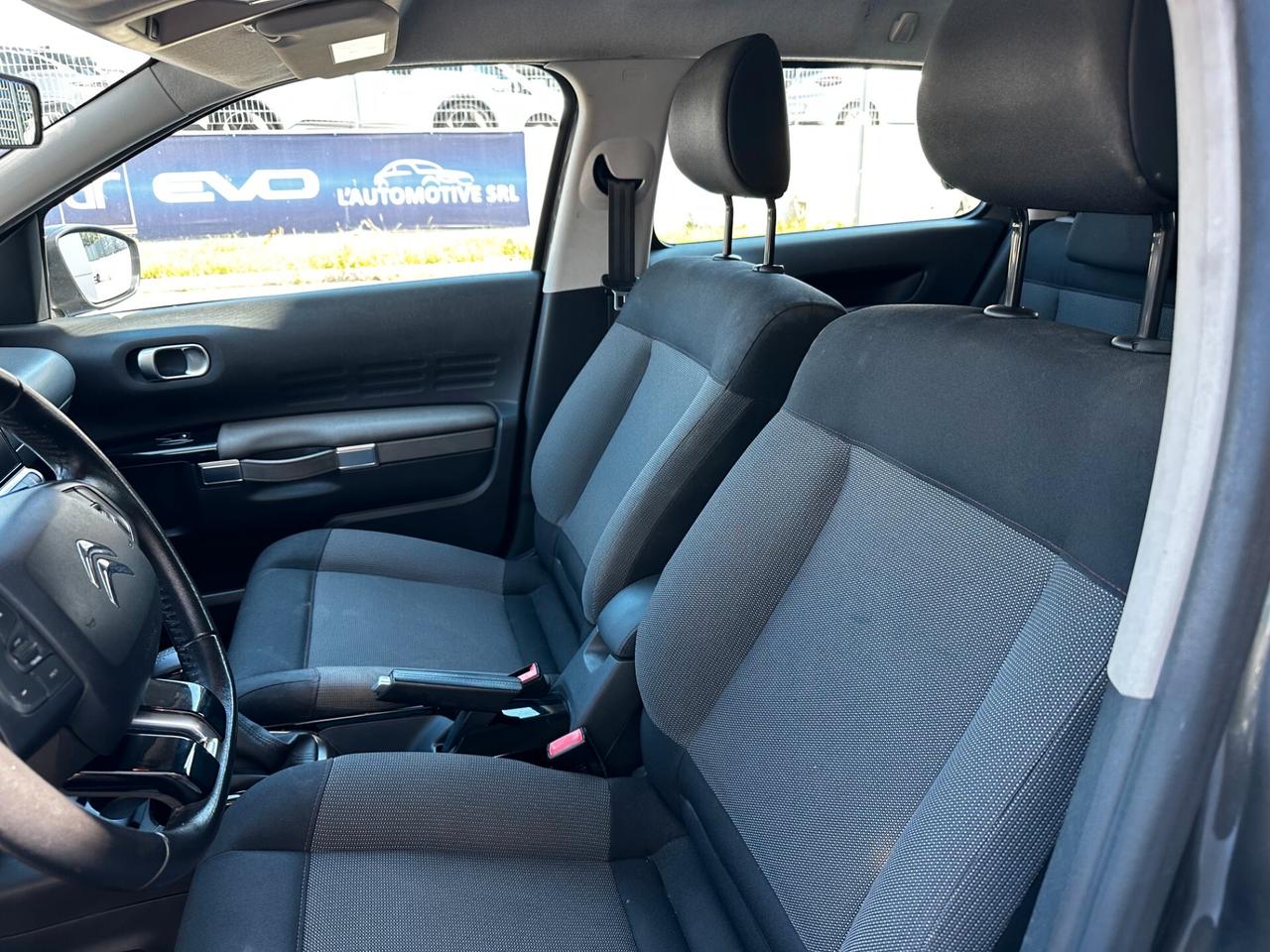 Citroen C4 Cactus BlueHDi 100 S&S Shine Pack