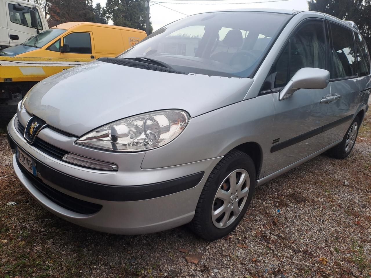 Peugeot 807 2.0 HDi FAP ST Mix