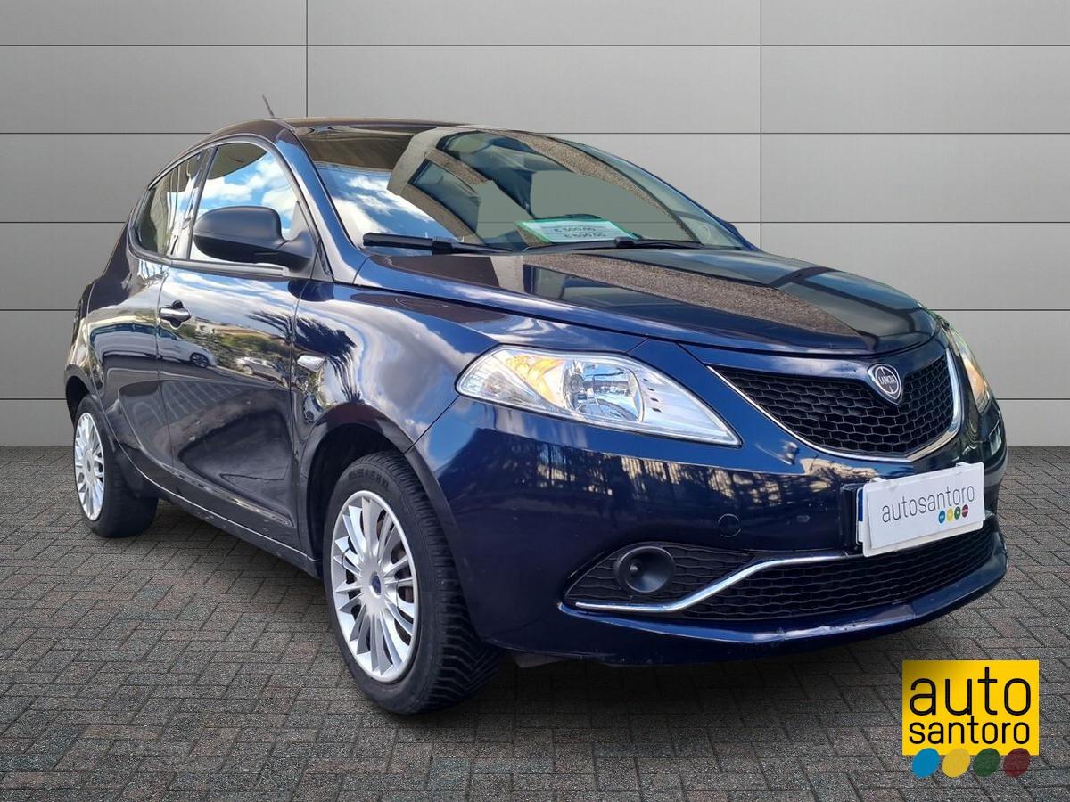 LANCIA YPSILON 1.2 SILVER