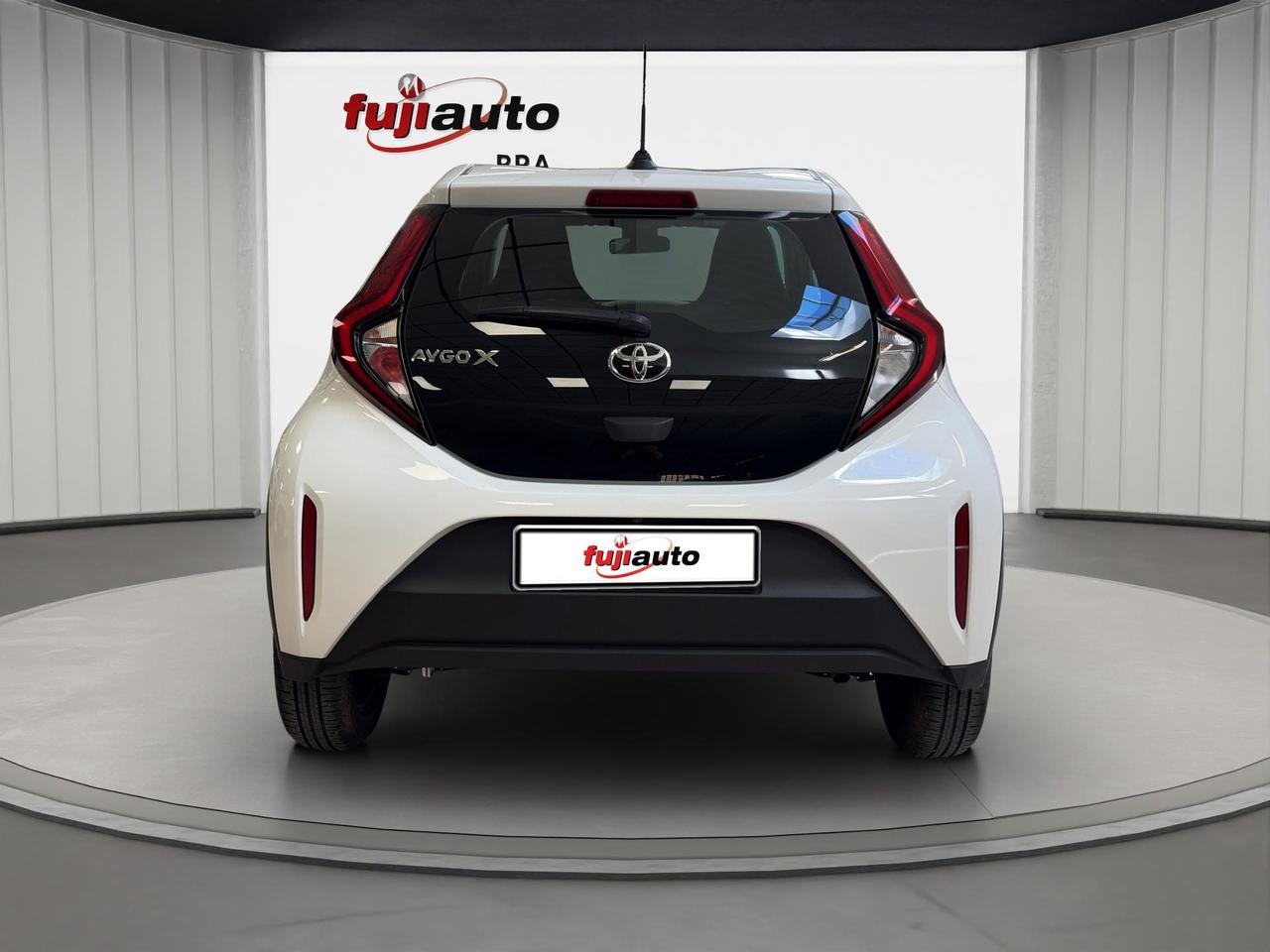 Toyota Aygo X 1.0 Active 72cv