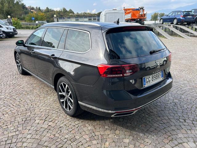 VOLKSWAGEN Passat Variant 2.0 TDI SCR EVO DSG Executive