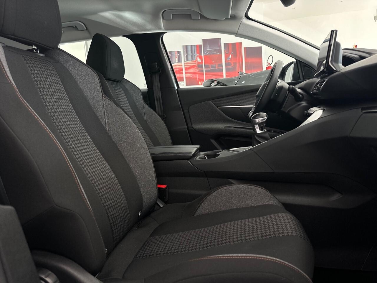 Peugeot 3008 BlueHDi 130 S&S Active