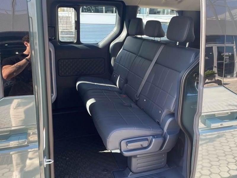 Kia PV5 Passenger Long Range Earth