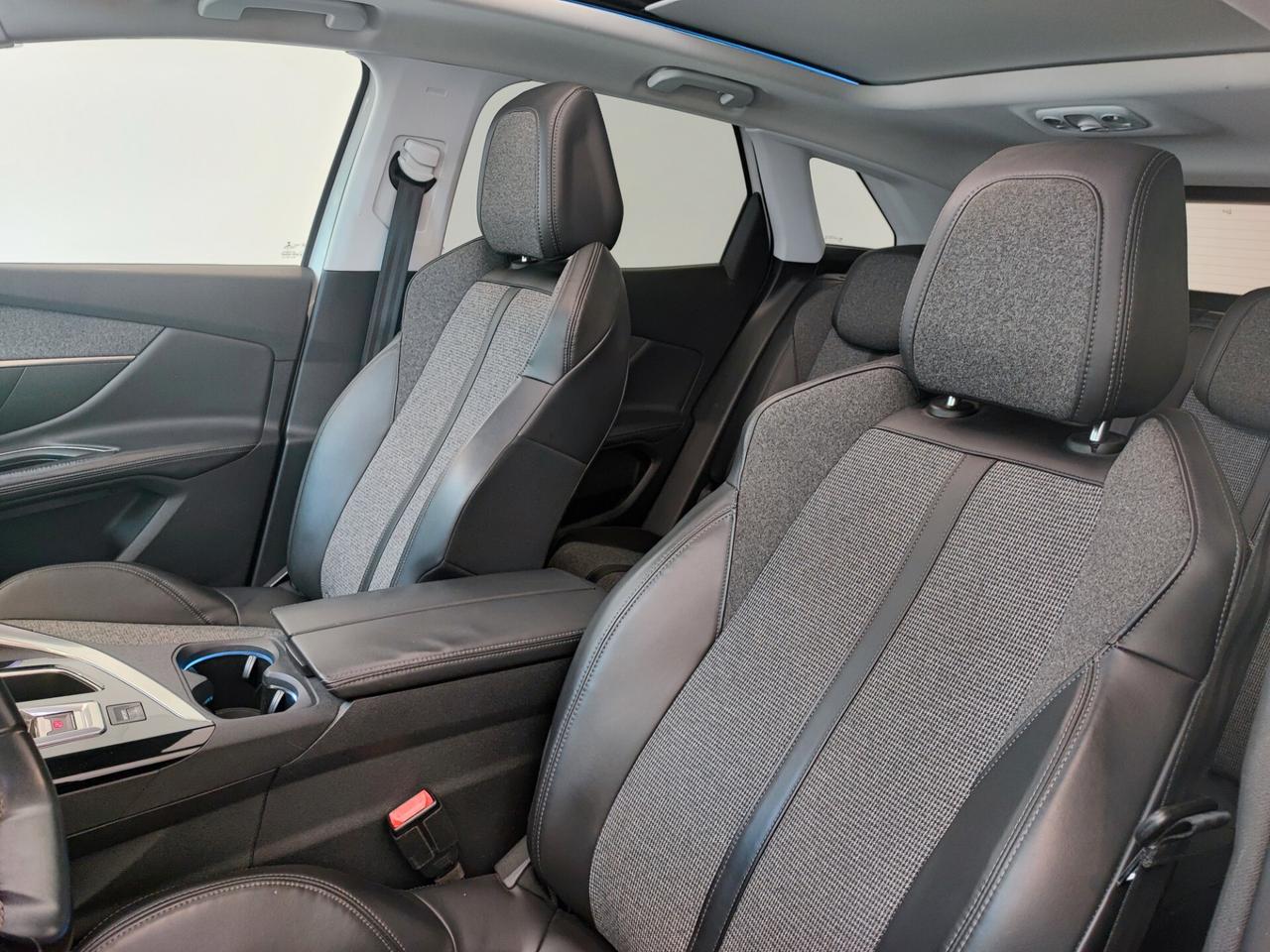 Peugeot 3008 BlueHDi 130 S&S EAT8 Allure