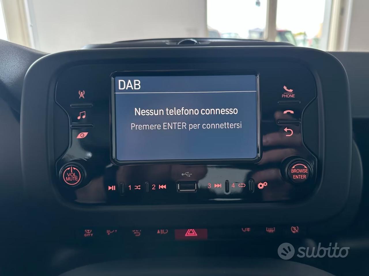 Fiat Panda 1.0 Hybrid - 2024 - 14.000km - NESSUN VINCOLO - In garanzia Fiat