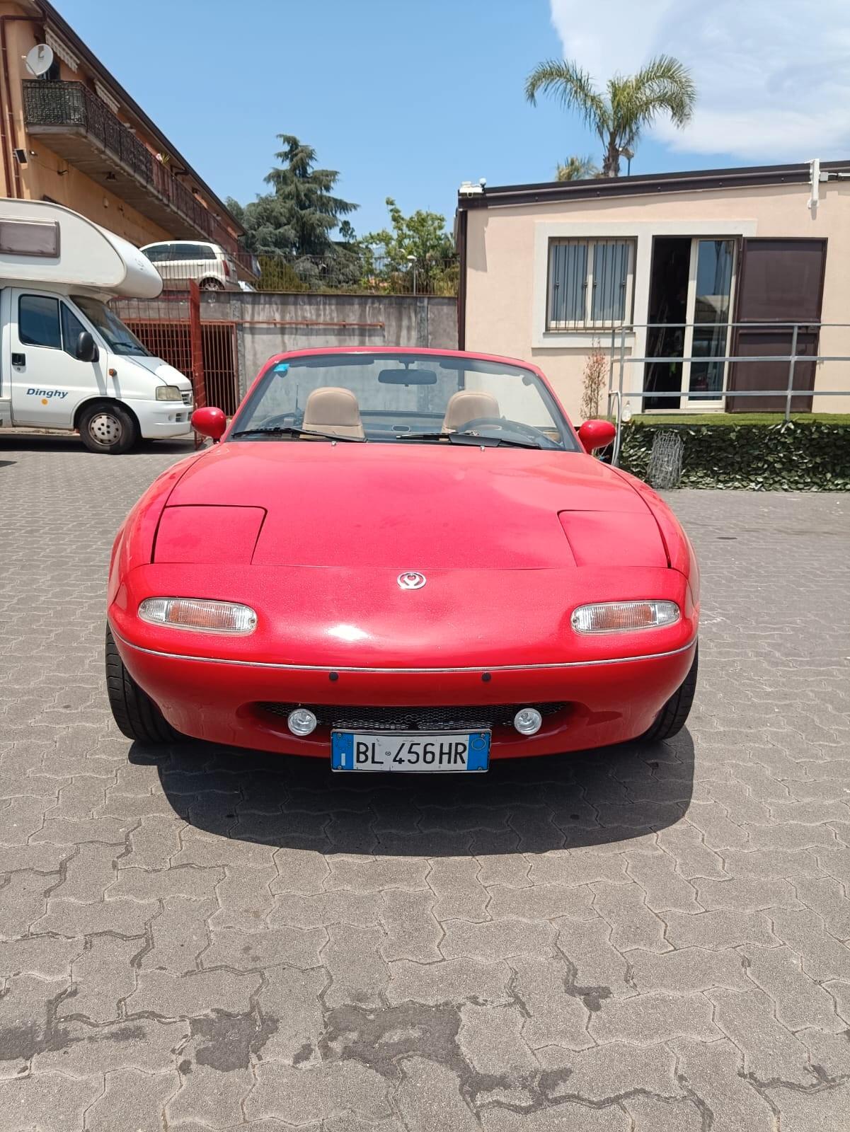 Mazda MX-5 1.6i 16V cat