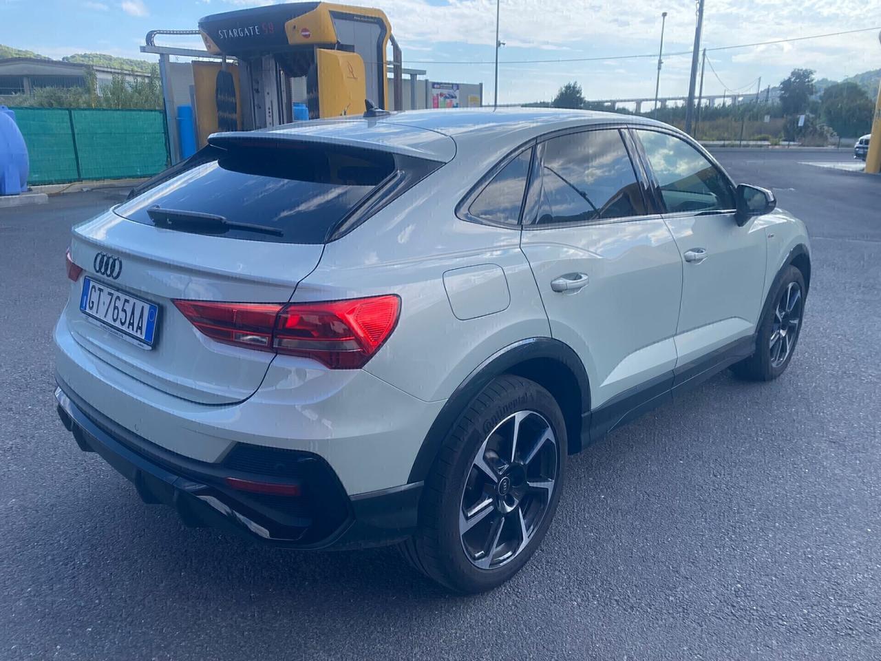 Audi Q3 35 TDI S tronic line edition