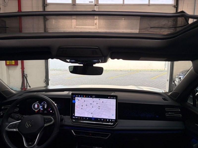 Volkswagen Tiguan Tiguan 2.0 tdi R-Line 150cv dsg
